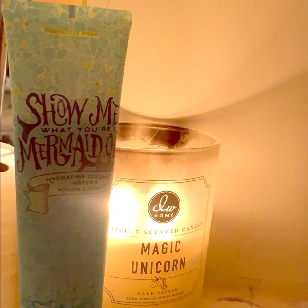 Exfoliating body scrub